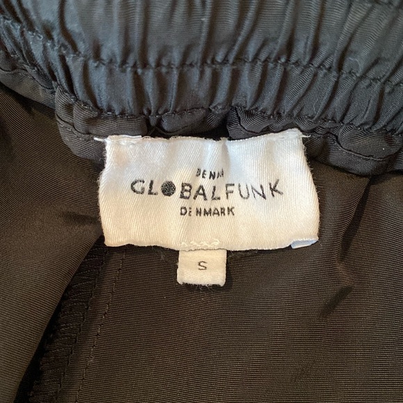 Global Funk. Molie-G shorts. Black. Size small. - Picture 2 of 4